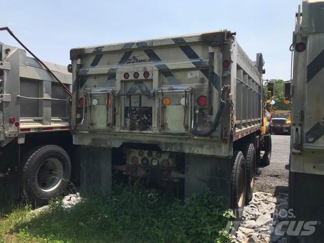 Mack CV713 Εκχιονιστήρες και χιονοδιώχτες