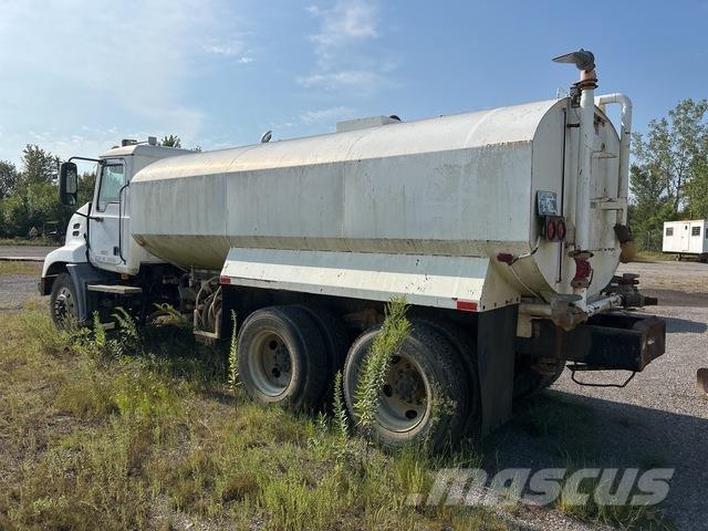 Mack CXN612 Βυτία νερού