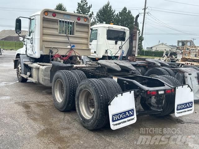 Mack CXU613 Τράκτορες