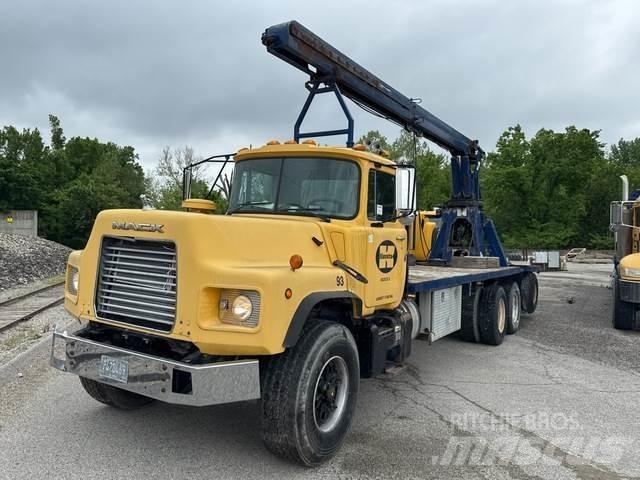 Mack DM688S Άλλα Φορτηγά