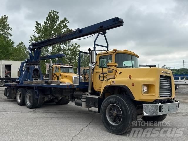 Mack DM688S Άλλα Φορτηγά