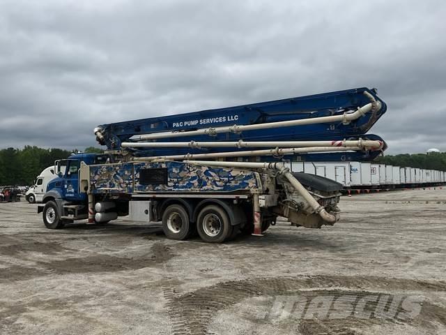 Mack GR64B Αντλίες σκυροδέματος