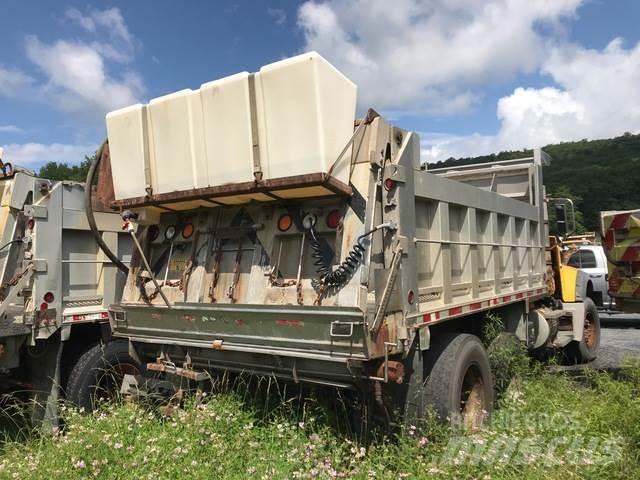 Mack GU713 Εκχιονιστήρες και χιονοδιώχτες