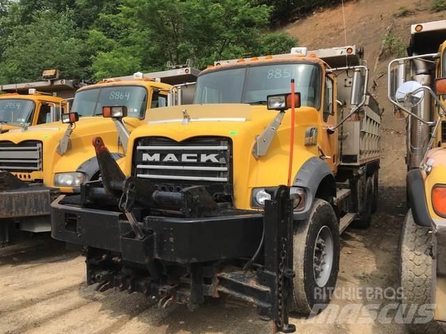Mack GU713 Εκχιονιστήρες και χιονοδιώχτες