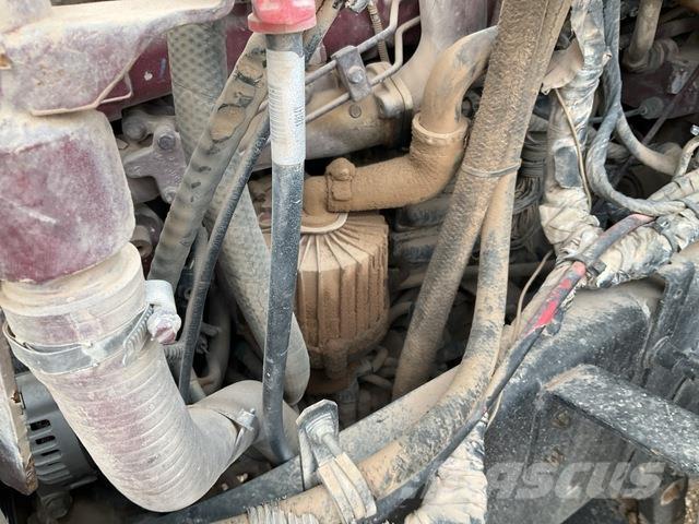 Mack GU713 Φορτηγά Kαρότσα με ανοιγόμενα πλαϊνά