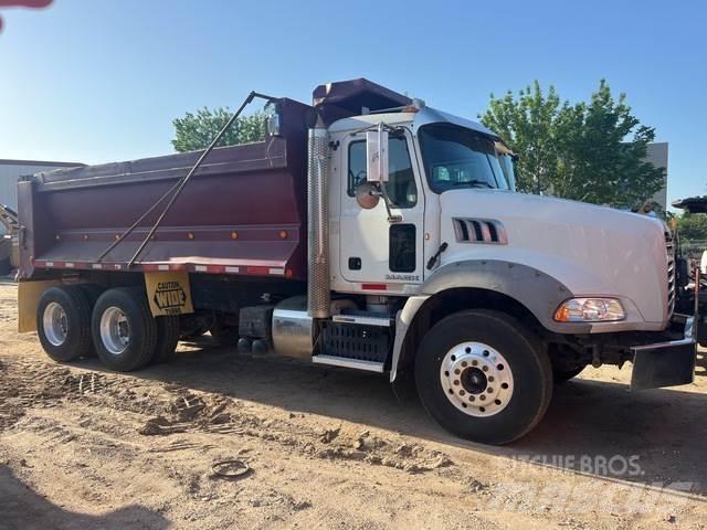 Mack GU813 Φορτηγά Ανατροπή