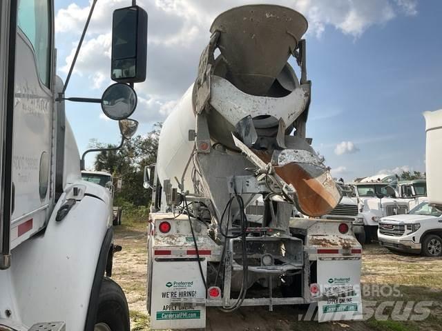 Mack GU813 Άλλα Φορτηγά