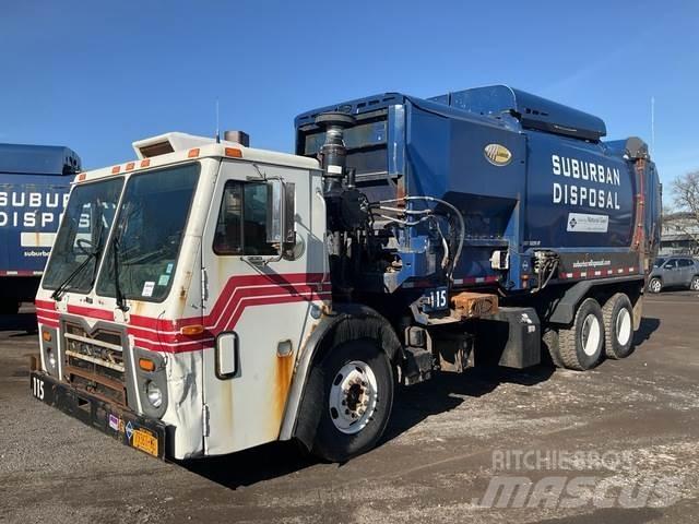 Mack LEU633 Απορριμματοφόρα