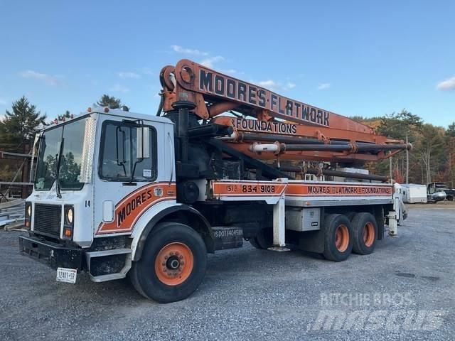 Mack MR688S Αντλίες σκυροδέματος