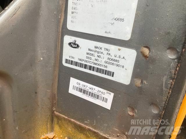 Mack RD600 Εκχιονιστήρες και χιονοδιώχτες