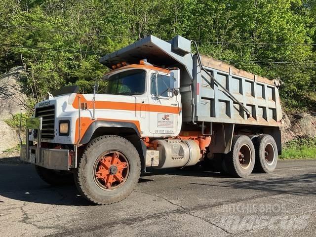 Mack RD686SX Φορτηγά Ανατροπή