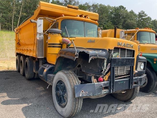 Mack RD686SX Φορτηγά Ανατροπή