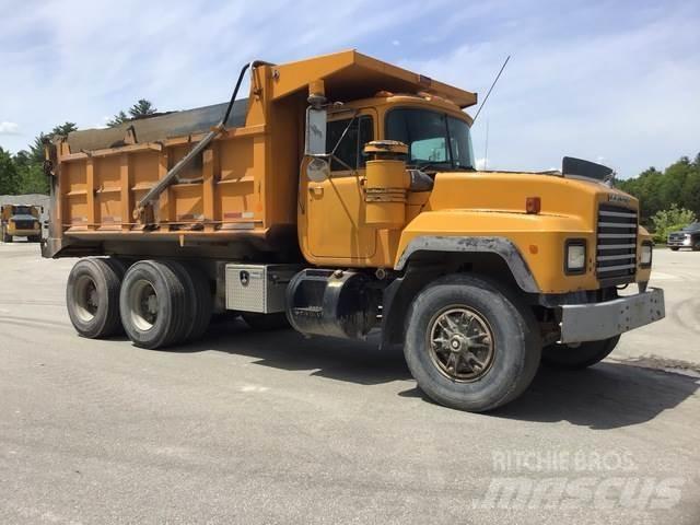 Mack RD688S Φορτηγά Ανατροπή