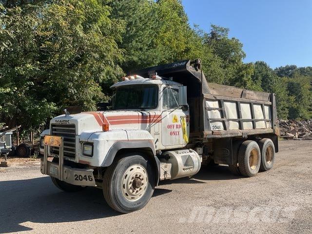 Mack RD688S Φορτηγά Ανατροπή