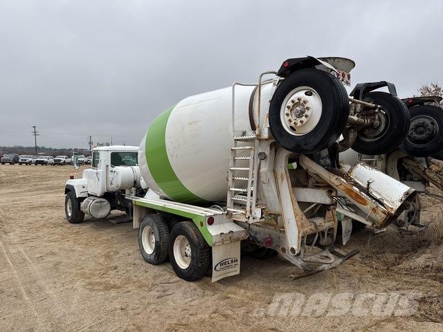 Mack RD690S Άλλα Φορτηγά