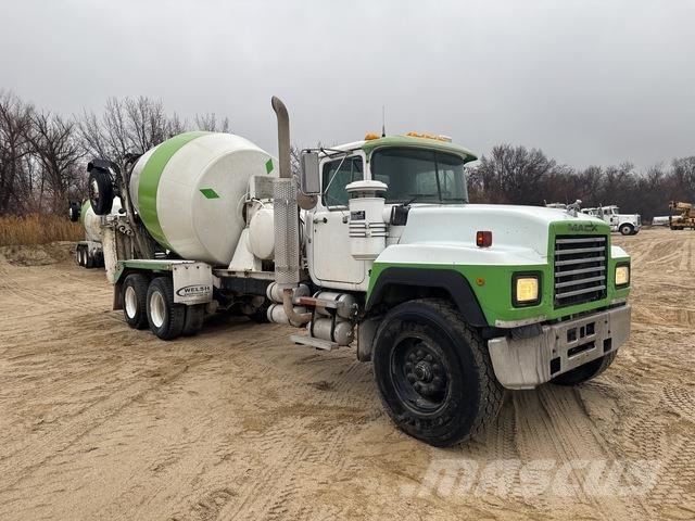 Mack RD690S Άλλα Φορτηγά