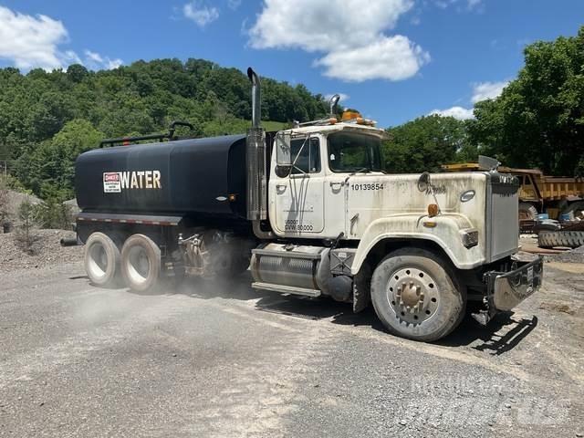 Mack RW613 Βυτία νερού