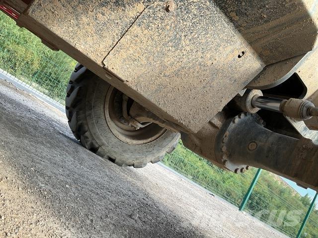 Manitou M26-4 Φορτηγά ανώμαλου εδάφους