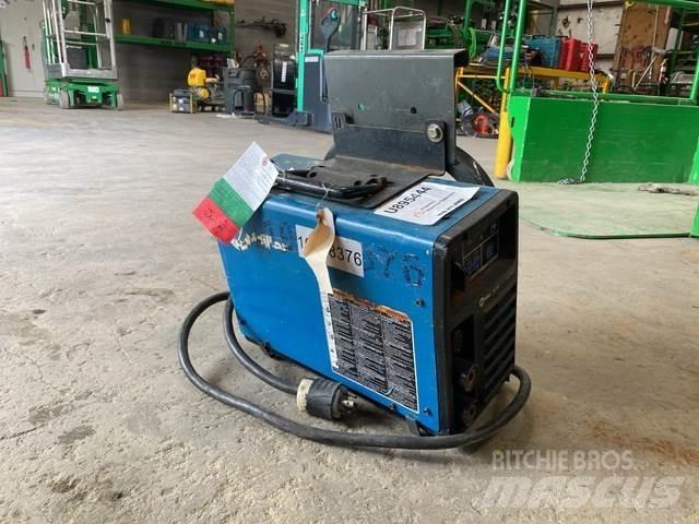 Miller CST 282 Μηχανές συγκόλλησης