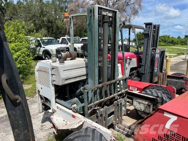 Moffett M5000 Περονοφόρα ανυψωτικά αναρτημένα σε φορτηγά