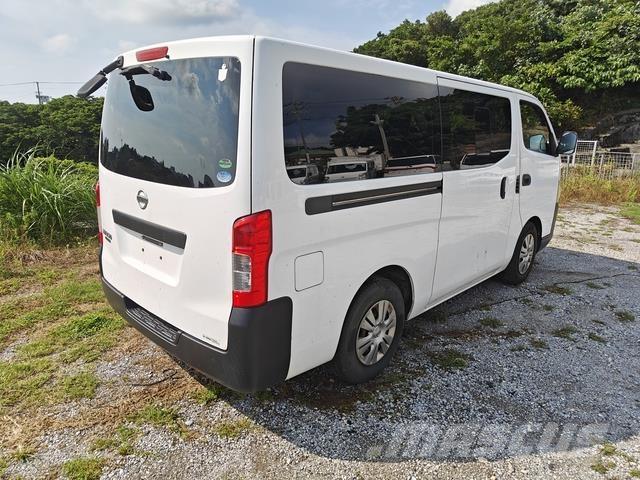 Nissan CARAVAN Μίνι λεωφορεία
