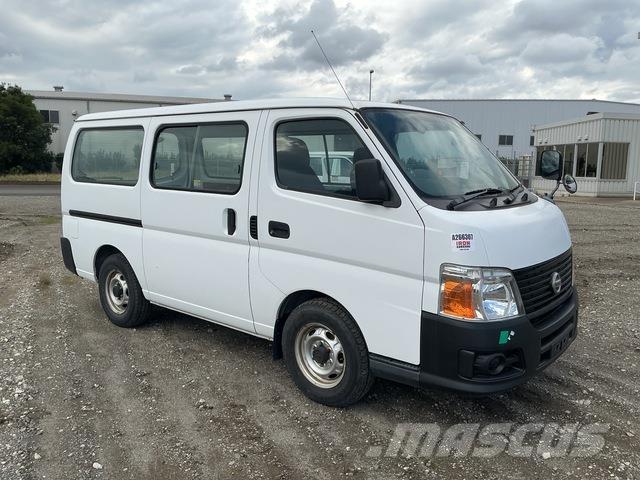 Nissan Caravan Μίνι λεωφορεία