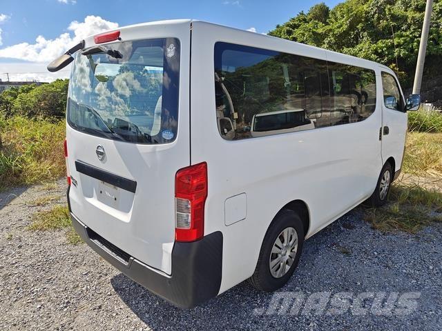 Nissan Caravan Μίνι λεωφορεία