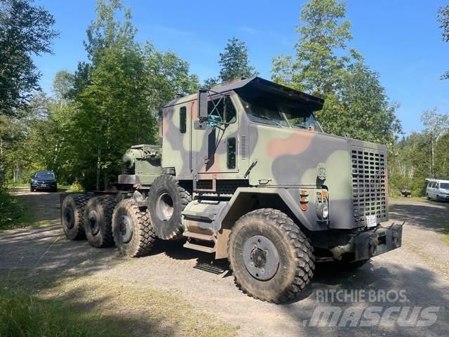 Oshkosh M1070 Τράκτορες