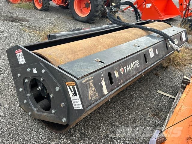 PALADIN VR84 Ρυμουλκούμενοι οδοστρωτήρες με δόνηση