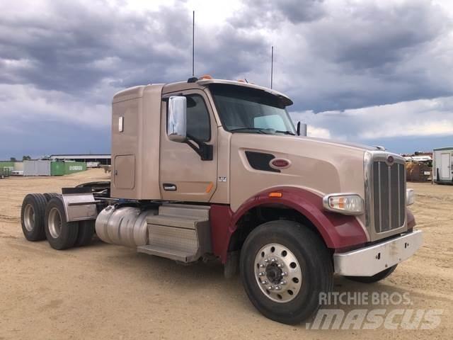 Peterbilt  Τράκτορες