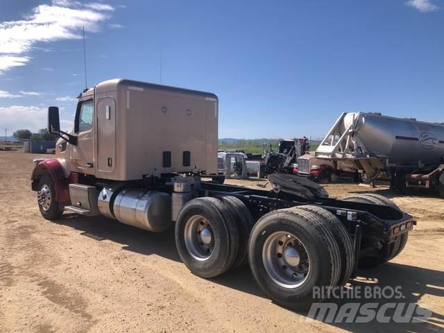 Peterbilt  Τράκτορες