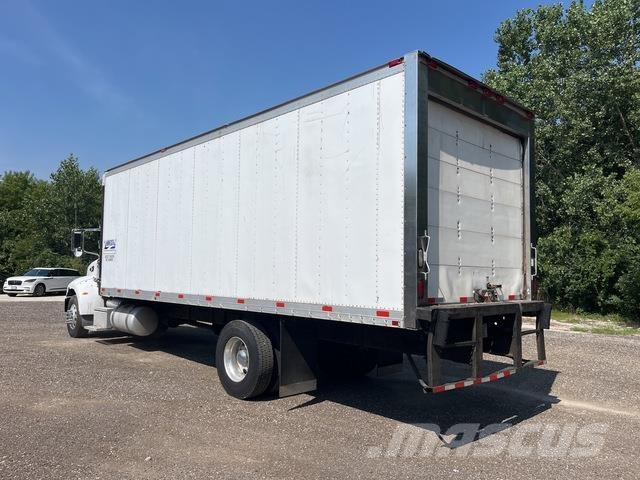 Peterbilt 335 Φορτηγά Ψυγεία