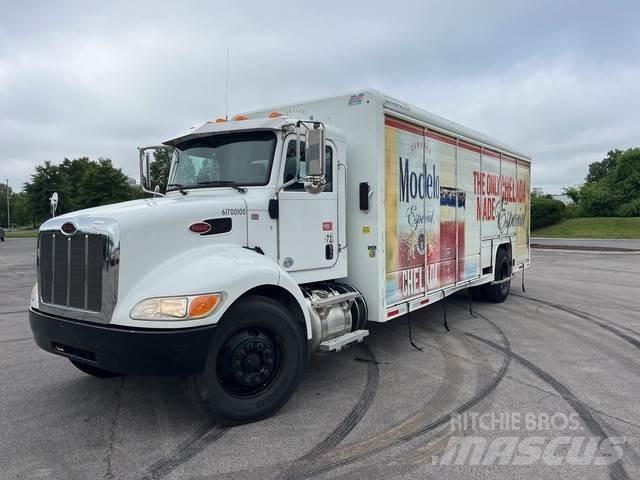 Peterbilt 337 Φορτηγά μεταφοράς ποτών