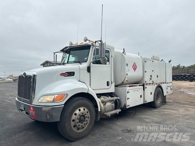 Peterbilt 337 Βυτιοφόρα φορτηγά