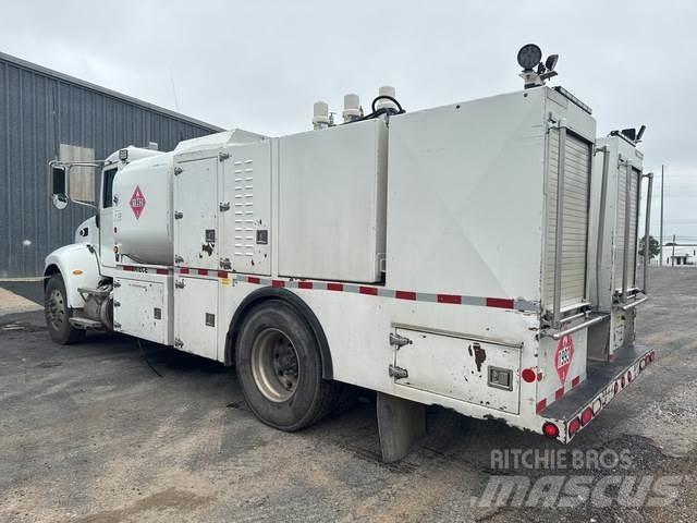 Peterbilt 337 Βυτιοφόρα φορτηγά