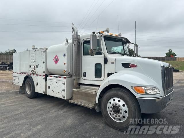Peterbilt 337 Βυτιοφόρα φορτηγά