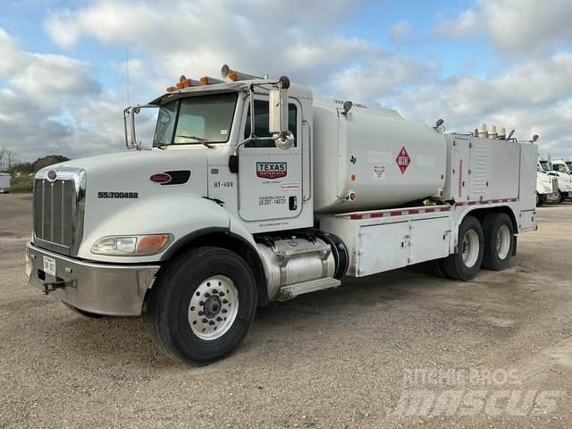 Peterbilt 348 Βυτιοφόρα φορτηγά
