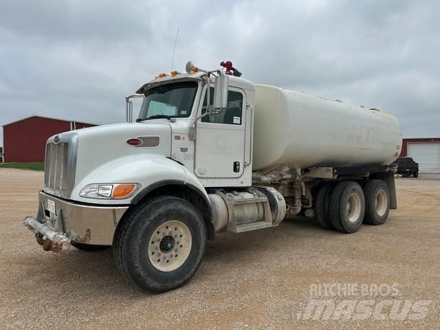 Peterbilt 348 Βυτία νερού