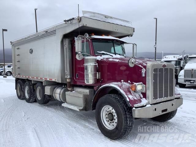 Peterbilt 367 Φορτηγά Ανατροπή