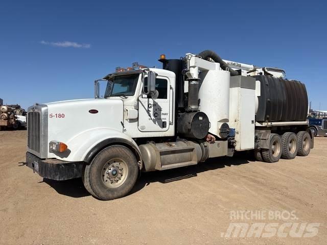 Peterbilt 367 Εκσκαφείς με ερπύστριες