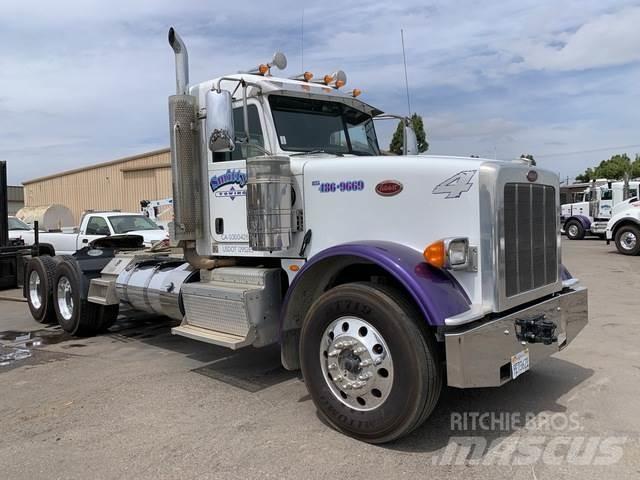 Peterbilt 367 Τράκτορες