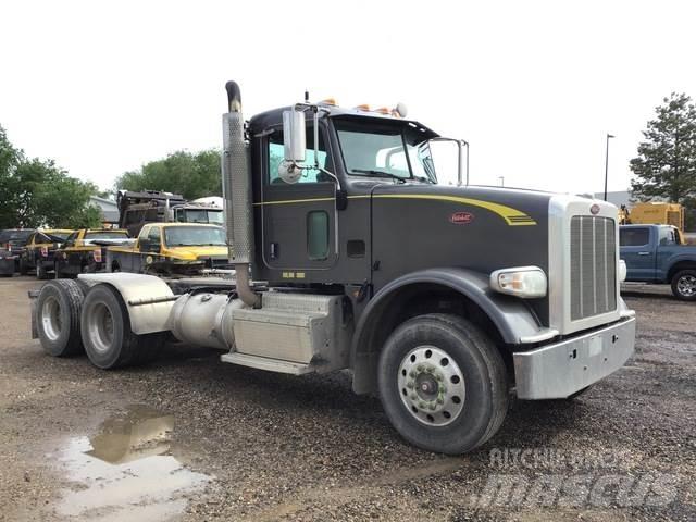 Peterbilt 367 Τράκτορες