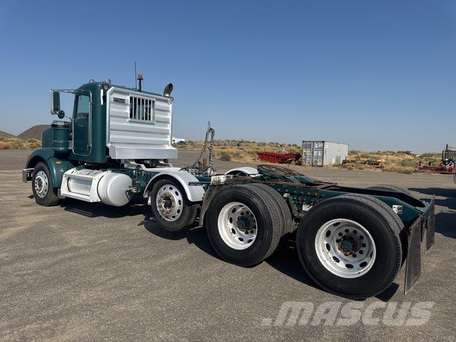 Peterbilt 367 Τράκτορες