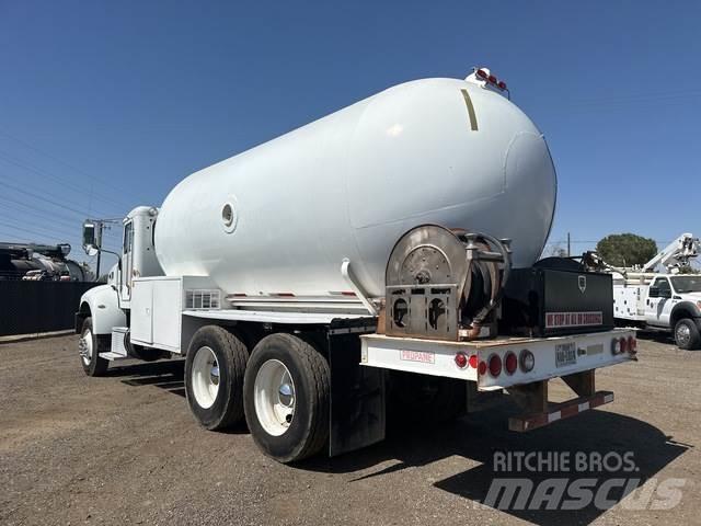 Peterbilt 382 Βυτιοφόρα φορτηγά