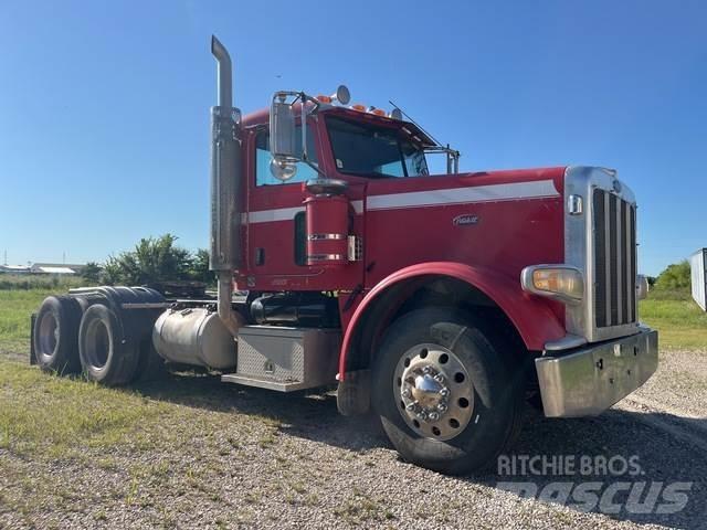 Peterbilt 388 Τράκτορες