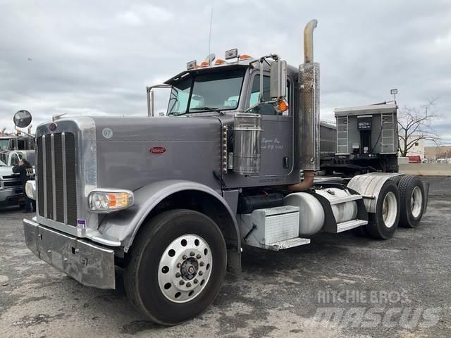 Peterbilt 388 Τράκτορες