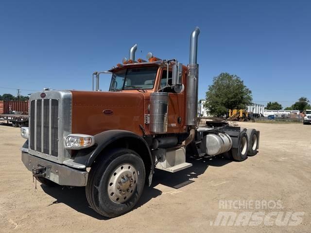 Peterbilt 388 Τράκτορες