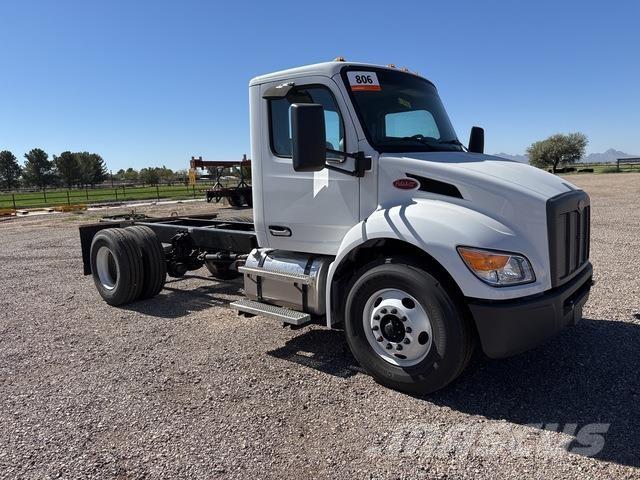 Peterbilt 537 Καμπίνες και εσωτερικό