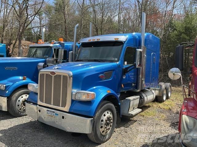 Peterbilt 567 Τράκτορες