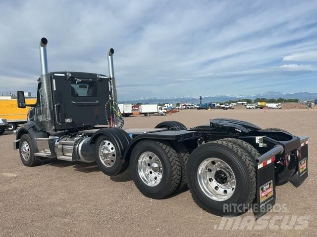 Peterbilt 567 Τράκτορες